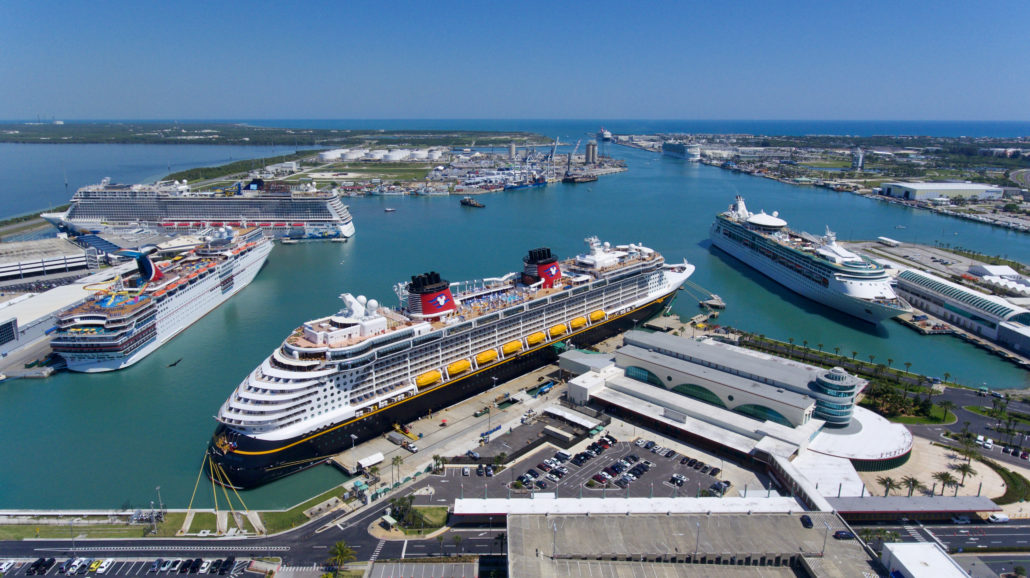 port canaveral six ship day 2022