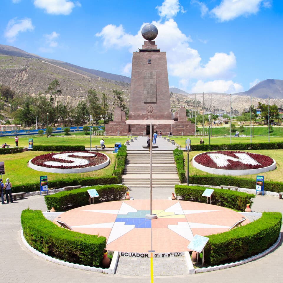 Quito, the center of the world