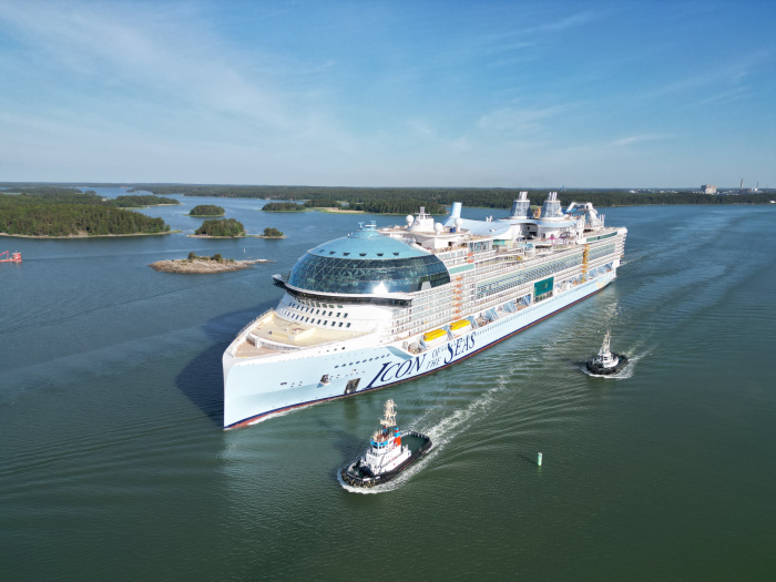 Video: World’s Largest Cruise Ship During Sea Trials