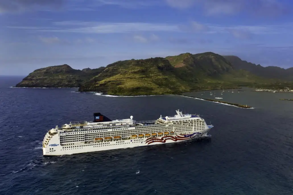 Maui Wildfire Leaves Cruise Port in Ruins