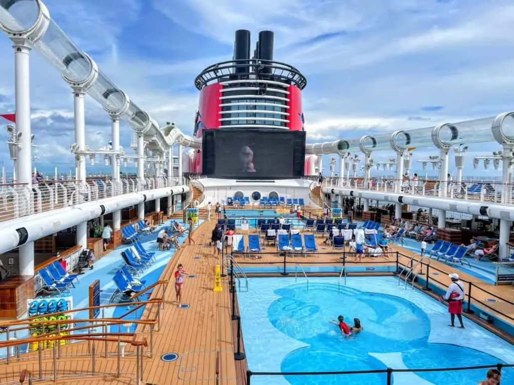 A pool deck in Disney Fantasy