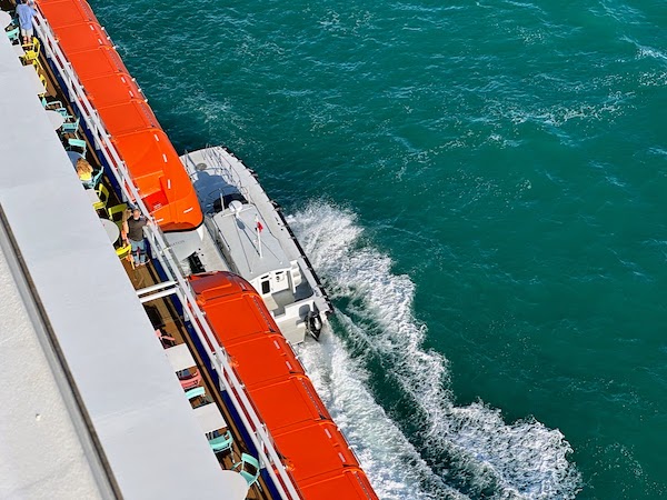 pilot boat starboard side cruise ship