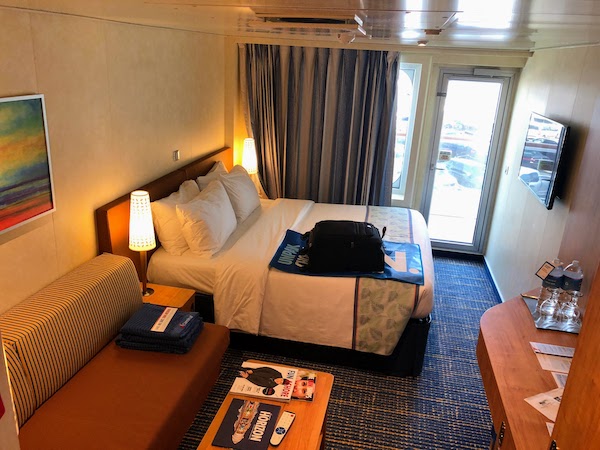 balcony cabin stateroom carnival cruise