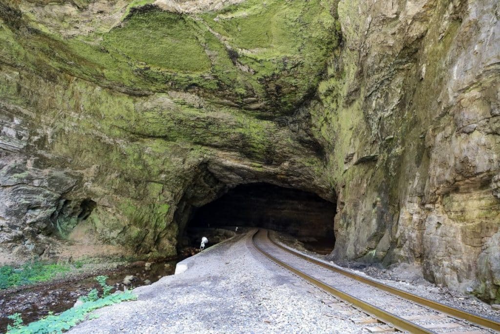 Natural Tunnel State Park