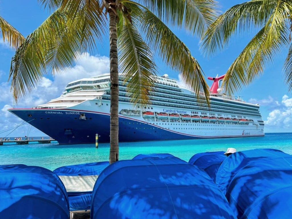 grand turk cruise port carnival sunrise